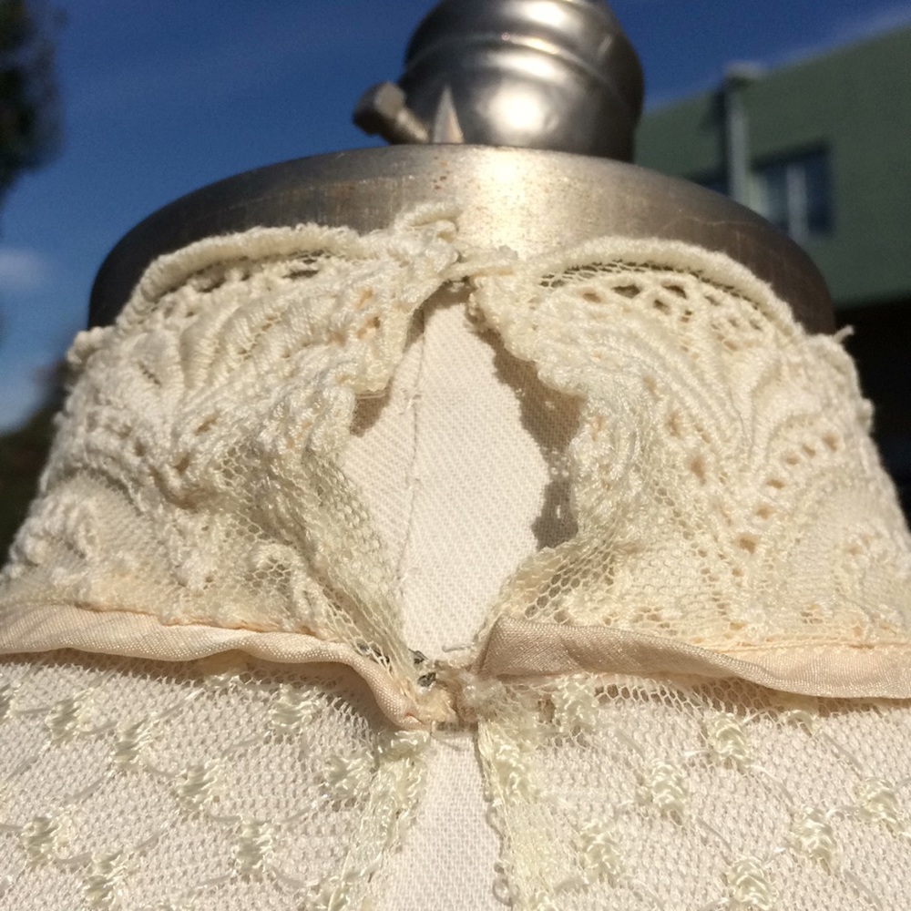 Vintage 1970’s Peaches & Cream Wedding Gown XS - Picture 13 of 16